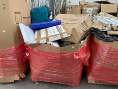 PALLET OF ASSORTED ITEMS TO INCLUDE SMART GARDEN 30CM TOPIARY RED ROSE BALL 5601002 (KERBSIDE PALLET DELIVERY)