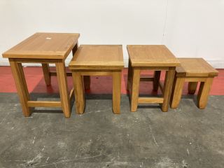 1X SET OF SOLID OAK COFFEE TABLES