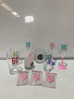 A BOX OF ASSORTED DRINKING GLASSES TO INCLUDE "40TH BIRTHDAY" PINT GLASS