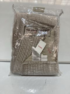 A QTY OF THE WHITE COMPANY ITEMS TO INCLUDE AMARA QUILT MINK DBL DOUBLE MINK TOTAL RRP £445