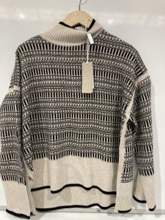 A QTY OF THE WHITE COMPANY CLOTHES TO INCLUDE JACQUARD FUNNEL NECK JUMPER WITH CASHMERE XL BLACK TOTAL RRP £298