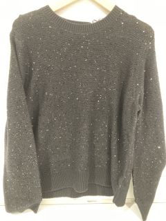 A QTY OF THE WHITE COMPANY CLOTHES TO INCLUDE SEQUIN KNITTED CREW NECK JUMPER WITH CASHMERE XL BLACK TOTAL RRP £276