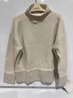 A QTY OF THE WHITE COMPANY ITEMS TO INCLUDE TEXTURED STITCH JUMPER WITH RECYCLED WOOL XL PLATINUM TOTAL RRP £269