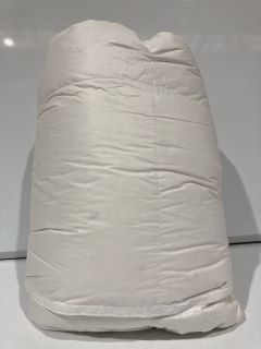 1 X THE WHITE COMPANY PYRENAN GOOSE DOWN DUVET KING TOTAL RRP £159