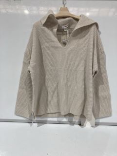 A QTY OF THE WHITE COMPANY ITEMS TO INCLUDE RELAXED COLLAR JUMPER WITH RECYCLED WOOL XL NATURAL TOTAL RRP £204