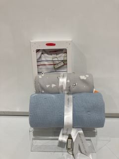 A QTY OF THE WHITE COMPANY ITEMS TO INCLUDE TRAIN JUMPER AND TROUSER SET 9-12MTH MULTI TOTAL RRP £168