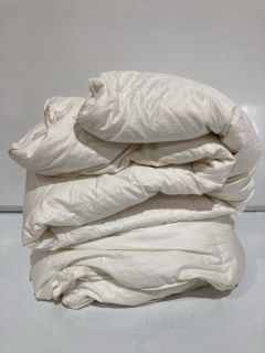 A QTY OF THE WHITE COMPANY ITEMS TO INCLUDE GOOSE DOWN DUVET WHITE DOUBLE TOTAL RRP £159