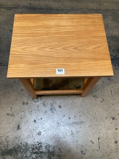 HALLOWOOD FURNITURE HEREFORD OAK NEST TABLE