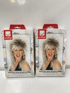 1 X BOX OF ASSORTED ITEMS INCLUDING SMIFFYS ROCK DIVA WIG BLONDE & BLACK