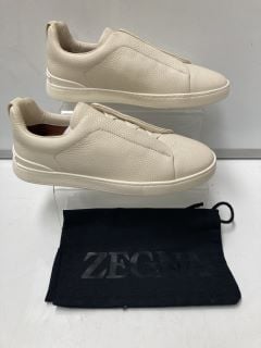 1 X ZEGNA OFF WHITE DEERSKIN TRIPLE STITCH TRAINERS RRP £900