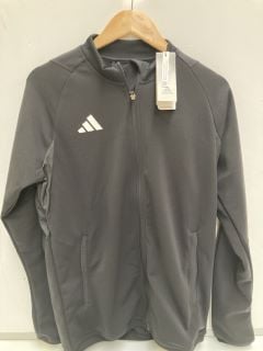 1 X BOX OF ASSORTED CLOTHING INCLUDING ADIDAS JACKET SIZE M