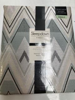 4 X SLEEPDOWN FINEST JACQUARD DUVET SET