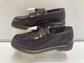 1 X DR MARTENS ADEIAN YELLOW STITCH SMOOTH LEATHER TASSEL LOAFERS