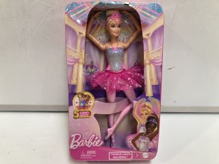 QTY OF ASSORTED CHILDRENS TOYS TO INCLUDE BARBIE TWINKLE LIGHTS BALLERINA DOLL 3 YEARS+