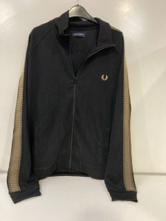 AN ASSORTMENT OF ITEMS TO INCLUDE FRED PERRY CROCHET TAPED TRACK JACKET