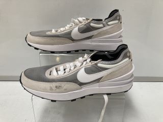 1 X NIKE WAFFLE ONE SUMMIT GREY/WHITE SIZE 6.5