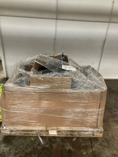 PALLET OF ITEMS TO INCLUDE SUMMIT REPLACEMENT MIRROR GLASS, AUTOLEADS SPEAKER ADAPTER KIT, CELSUS SPEAKER CABLE 1.5MM