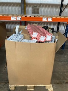 PALLET OF ITEMS TO INCLUDE RENAULT SHOCK ABSORBER