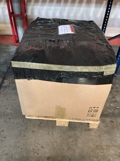 PALLET OF ITEMS TO INCLUDE AIR FILTER, BRAKE PADS, CABIN FILTER, SK7 BRAKE PADS & ISUZU NQR FUEL FILTER