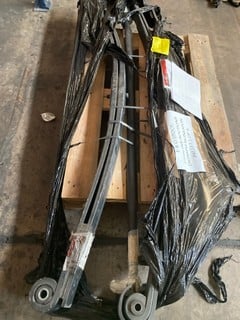 PALLET OF ITEMS TO INCLUDE FRONT 2 LEAF SPRING (DAF CF75-C) & TRUCK SPRING (DENNIS ELITE RR)