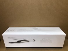 GHD DUET STYLE 2-IN-1 HOT AIR STYLER - TRANSFORMS HAIR FROM WET TO STYLED WITH AIR-FUSION TECHNOLOGY (WHITE).: LOCATION - A RACK