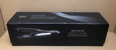 GHD DUET STYLE 2-IN-1 HOT AIR STYLER IN BLACK - TRANSFORMS HAIR FROM WET TO STYLED WITH AIR-FUSION TECHNOLOGY, BLACK.: LOCATION - D RACK