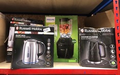 QUANTITY OF ITEMS TO INCLUDE RUSSELL HOBBS BRUSHED STAINLESS STEEL ELECTRIC 1.7L CORDLESS KETTLE (QUIET & FAST BOIL 3KW, REMOVABLE WASHABLE ANTI-SCALE FILTER, PUSH BUTTON LID, PERFECT POUR SPOUT) 204