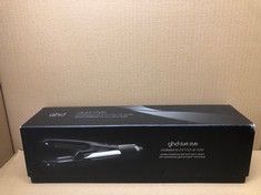 GHD DUET STYLE 2-IN-1 HOT AIR STYLER IN BLACK - TRANSFORMS HAIR FROM WET TO STYLED WITH AIR-FUSION TECHNOLOGY, BLACK.: LOCATION - A RACK