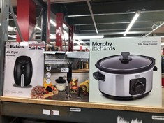 QUANTITY OF KITCHEN & APPLIANCES ITEMS TO INCLUDE MORPHY RICHARDS 3.5L STAINLESS STEEL SLOW COOKER, 3 HEAT SETTINGS, ONE POT SOLUTION, DISHWASHER SAFE CERAMIC POT, 460017: LOCATION - C