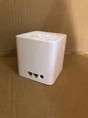 QUANTITY OF TECH & GAMING ITEMS TO INCLUDE TENDA AC1200 WHOLE HOME MESH WIFI SYSTEM MODEL MESH3F: LOCATION - A