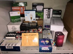 QUANTITY OF FURNITURE & HOME DÉCOR ITEMS TO INCLUDE LEPRO B1 AI SMART BULB BAYONET, BLUETOOTH COLOUR CHANGING BULBS, MUSIC SYNC, LLM AI GENERATED LIGHTING, BUILT-IN VOICE CONTROL VIA APP, 8.5W 60W EQ