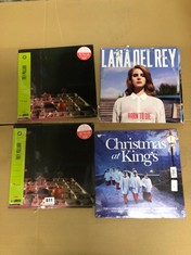 QUANTITY OF TV & AUDIO ITEMS TO INCLUDE A CHRISTMAS AT KINGS [VINYL]: LOCATION - H