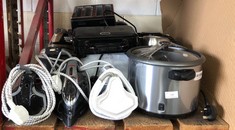 QUANTITY OF ASSORTED ITEMS TO INCLUDE RUSSELL HOBBS SLOW COOKER: LOCATION - RACK 2(COLLECTION OR OPTIONAL DELIVERY AVAILABLE)