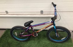 HYPER BIKE NITRO CIRCUS BMX, 12” FRAME, 20” WHEELS, SINGLE SPEED.: LOCATION - MIDDLE FLOOR(COLLECTION OR OPTIONAL DELIVERY AVAILABLE)