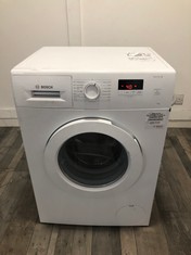 BOSCH SERIE 2 FREESTANDING WASHING MACHINE MODEL WAJ28008GB RRP £399: LOCATION - FRONT FLOOR(COLLECTION OR OPTIONAL DELIVERY AVAILABLE)