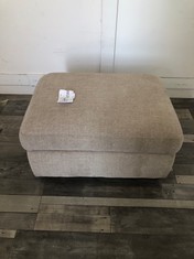 CAMDEN STORAGE FOOTSTOOL RRP £550: LOCATION - FRONT FLOOR(COLLECTION OR OPTIONAL DELIVERY AVAILABLE)