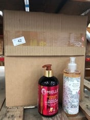 QUANTITY OF ASSORTED BEAUTY ITEMS TO INCLUDE MIELLE POMEGRANATE & HONEY LEAVE-IN CONDITIONER - COLLECTION ONLY - LOCATION RIGHT RACK