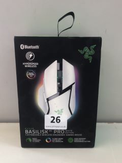 RAZER BASILISK V3 PRO CUSTOMISABLE WIRELESS ERGONOMIC GAMING MOUSE