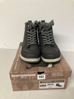 WEATHERPROOF LOGJAM BOOTS IN DARK GREY UK 10