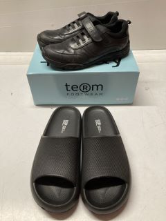 TERM MAXX COSTCO IN BLACK SIZE 4 & PAIR OF 32' COOL SLIDERS IN BLACK - SIZE WOMENS 4-5