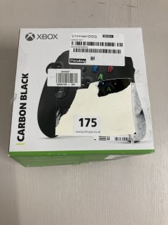 XBOX WIRELESS CONTROLLER - CARBON BLACK