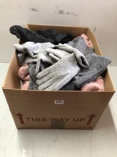 BOX OF ASSORTED CLOTHING