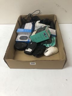 BOX OF ASSORTED COMPUTER MICE INC. LOGITECH LIFT VERICAL ERGONOMIC MOUSE