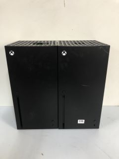 2 X XBOX SERIES X REPLICA MINI FRIDGE THERMOELECTRIC COOLER