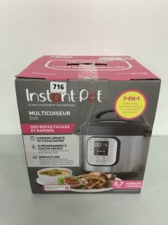 INSTANT POT MULTICOOKER DUO