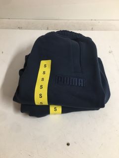 2 X PAIRS OF PUMA JOGGER SHORTS IN NAVY - SIZE S