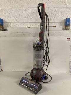 DYSON BALL ANIMAL UPRIGHT VACUUM CLEANER