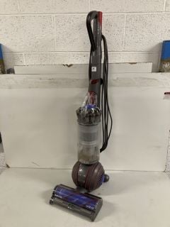 DYSON BALL ANIMAL UPRIGHT VACUUM CLEANER