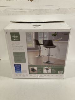 BAYSIDE FURNISHINGS GAS-LIFT BAR STOOL