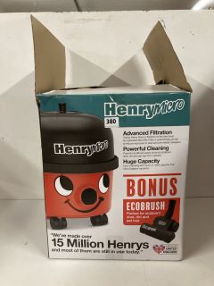 NUMATIC HENRY MICRO VACUUM CLEANER